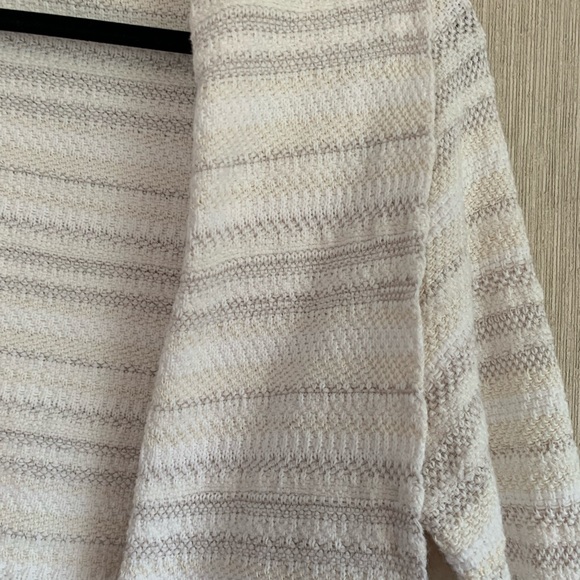 Anthropologie Size Small White, Cream & Gray Sweater - Picture 3 of 5